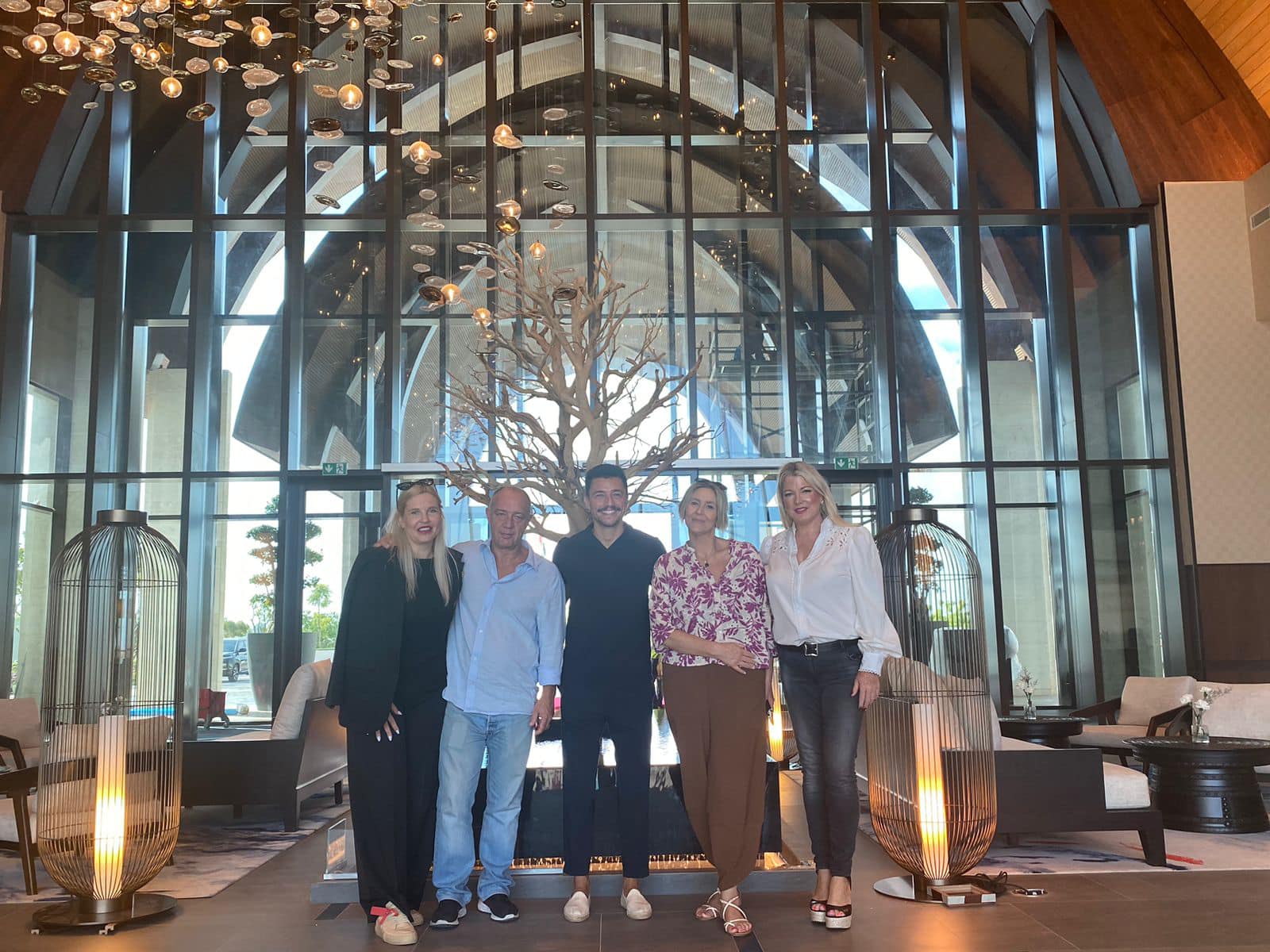 Visita segreta al nuovissimo Anantara Mina al-Arab di Ras al-Khaimah.
Il resort situato su una lingua di sabbia avrà beach e overwater villas, mare cristallino ed un concetto unico negli Emirati Arabi.
Aprirà a brevissimo, e a brevissimo avremo foto e novità.
#anantara
Anantara Mina Al Arab Ras Al Khaimah Resort
Malatacca Travel & Experiences